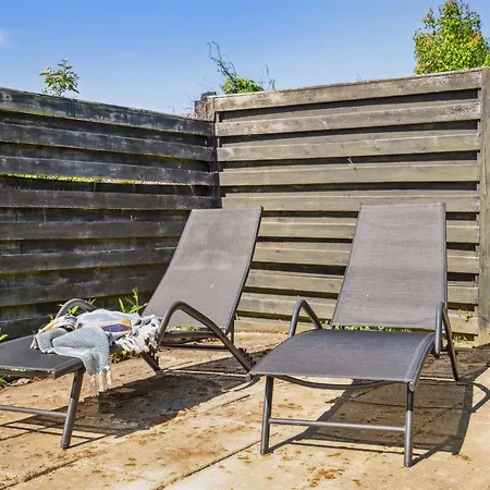 Wrange - 150m From The Sea By Interhome