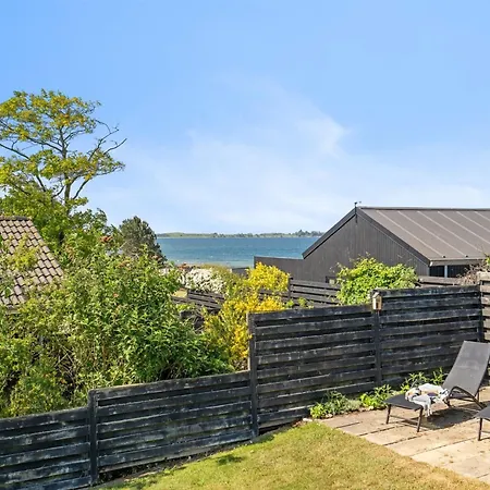 Wrange - 150m From The Sea By Interhome *